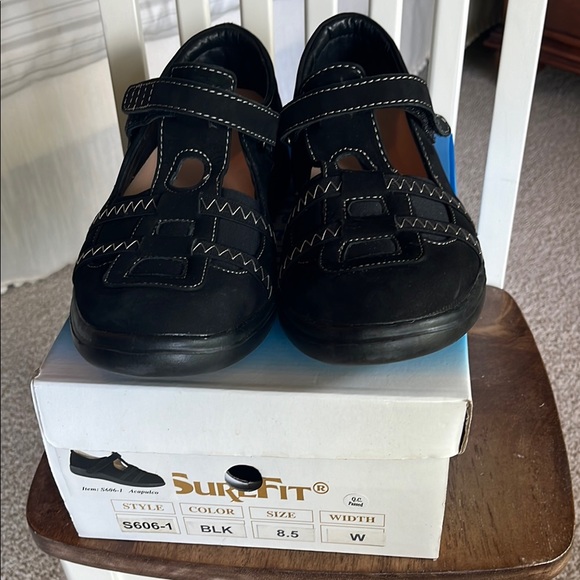 SUREFIT Ladies MaryJane style Shoe 8.5 Wide - Picture 1 of 6